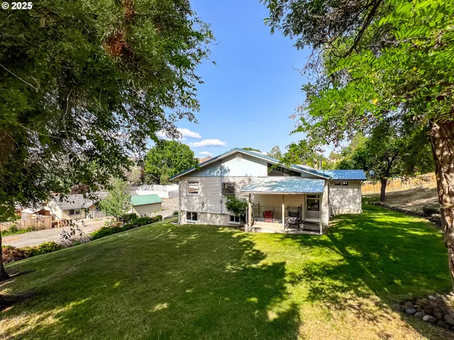 $348,000 | 600 Southeast 2nd Avenue, John Day, OR 97845