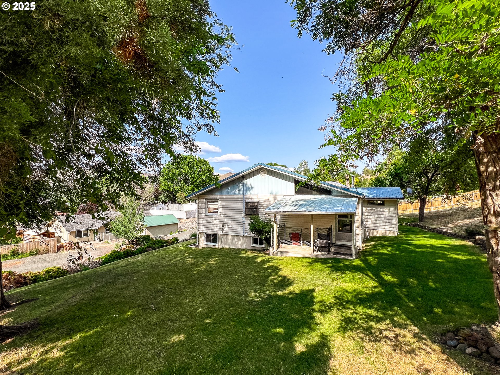 600 Southeast 2nd Avenue John Day, OR 97845 - Photo 3 of 43