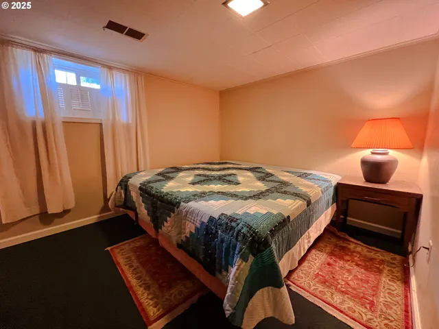 $348,000 | 600 Southeast 2nd Avenue, John Day, OR 97845