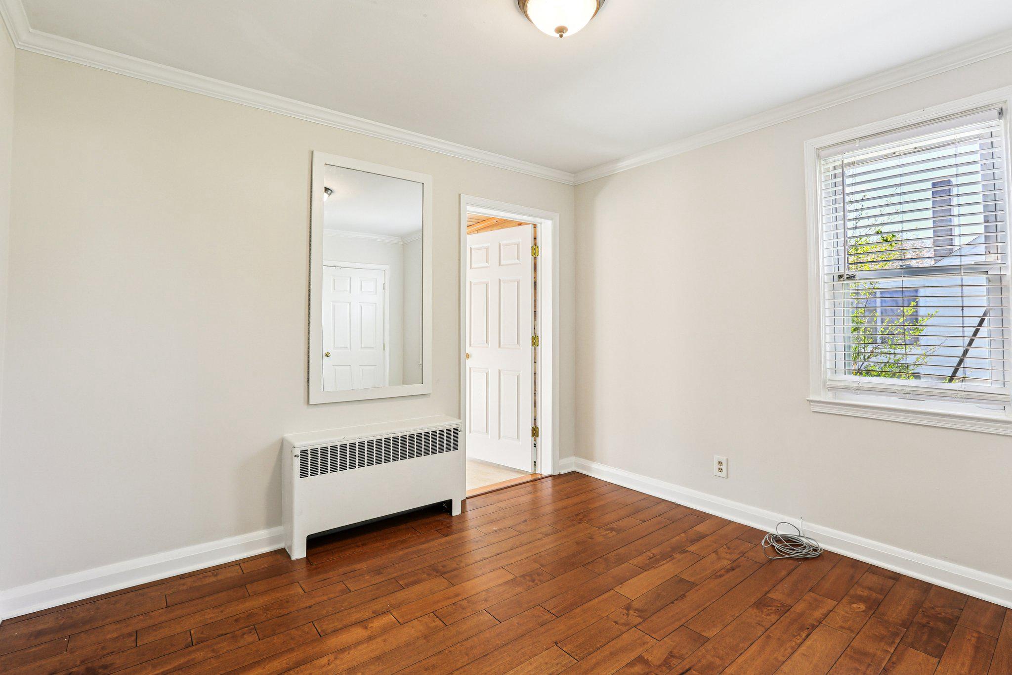 2203 Middleborough Road Essex, MD 21221 - Photo 23 of 35 Versatile bonus room.