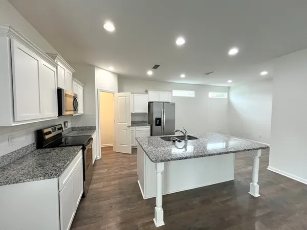 $2,300 | 105 East Coker Way, Spring Hill, TN 37174