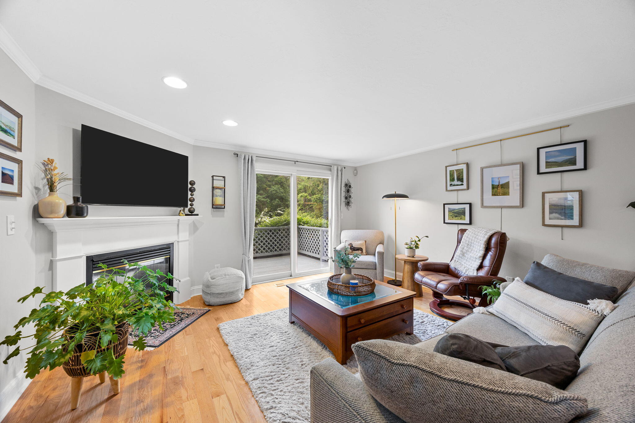 2 Darby Point Mashpee, MA 02649 - Photo 16 of 47 a living room with furniture and a flat screen tv