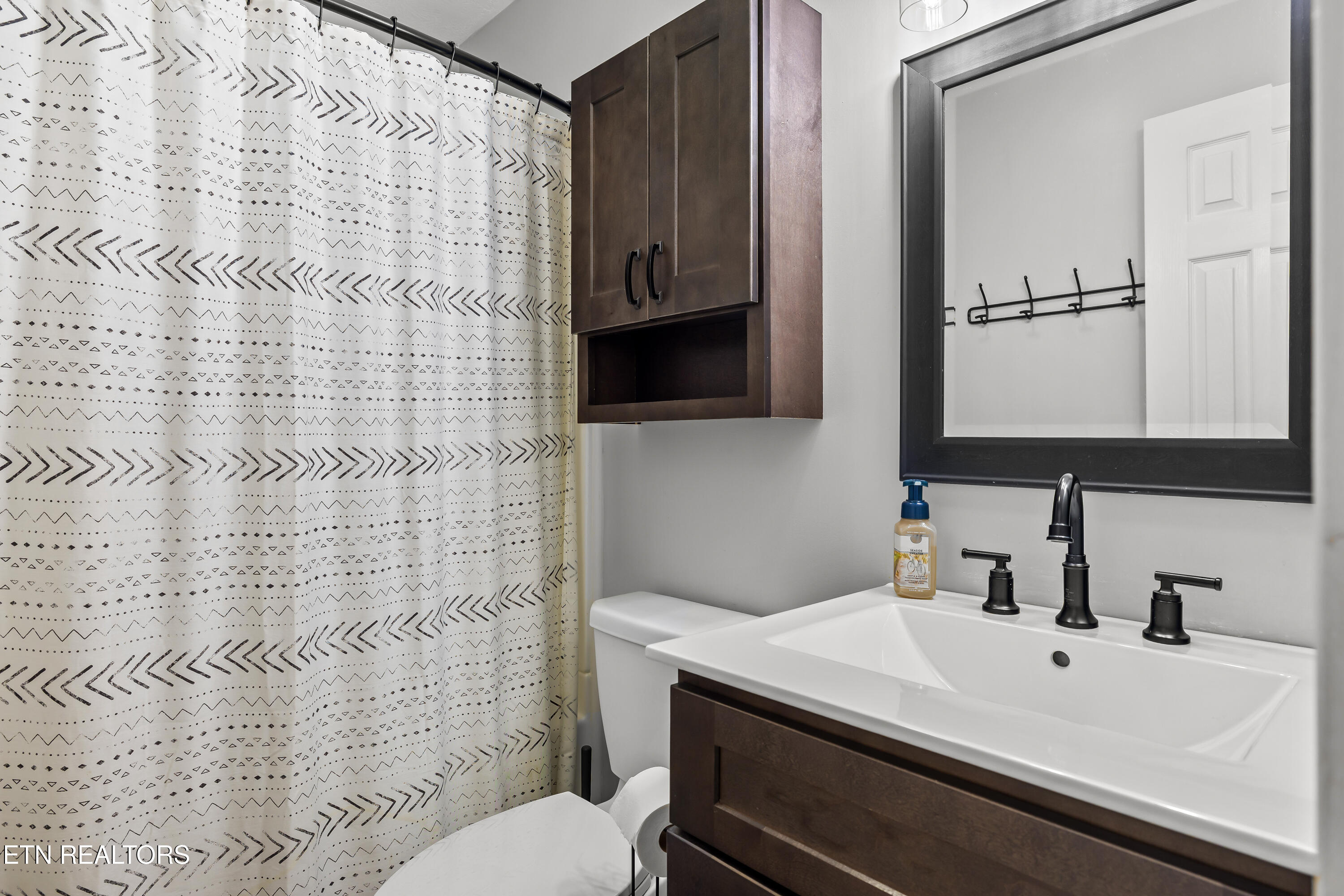 2837 Rhett Butler Drive Louisville, TN 37777 - Photo 37 of 47 2837RhettButlerDr-39