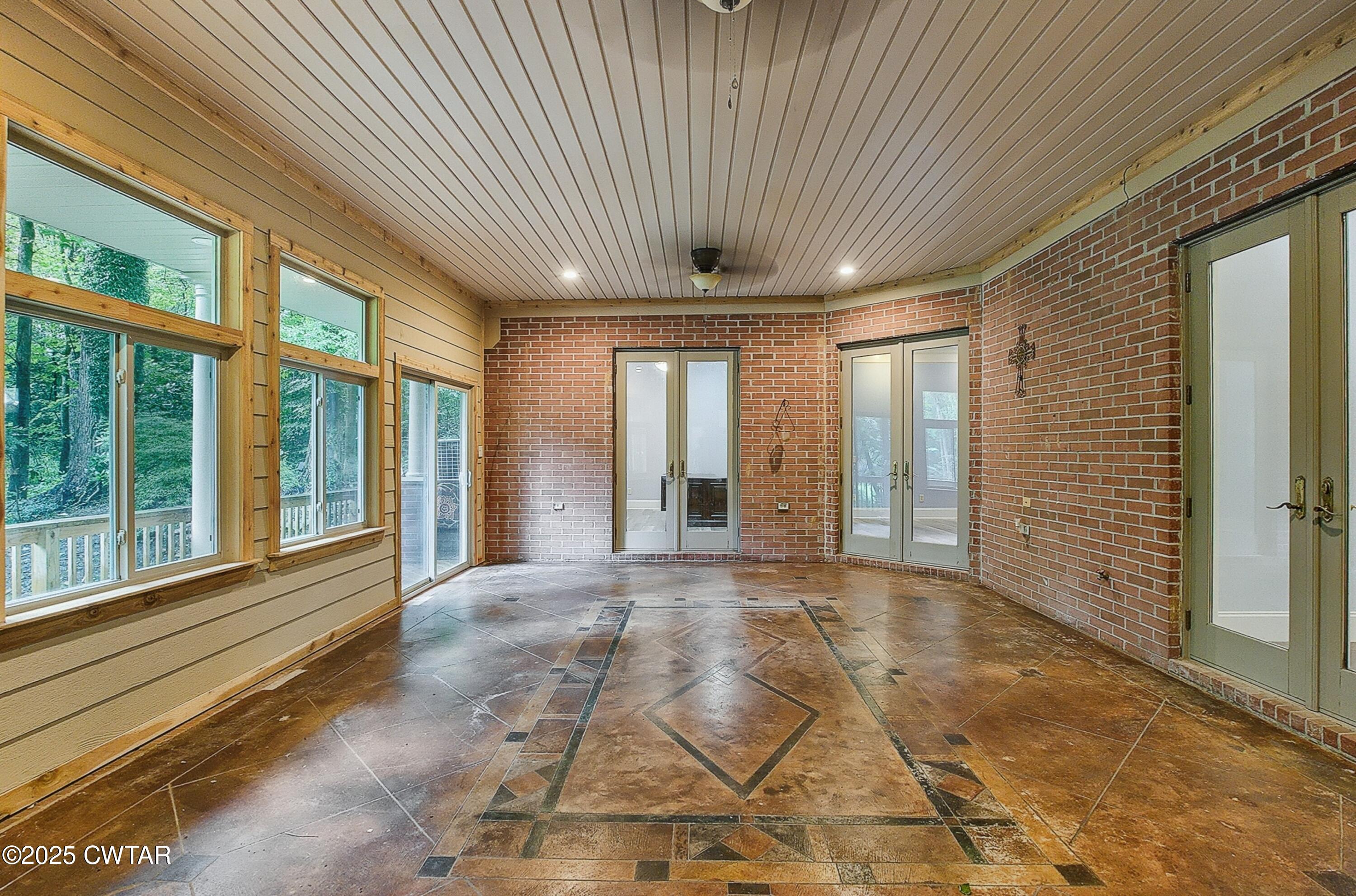26 Bridlepath Drive Jackson, TN 38305 - Photo 20 of 53 a view of an empty room with windows