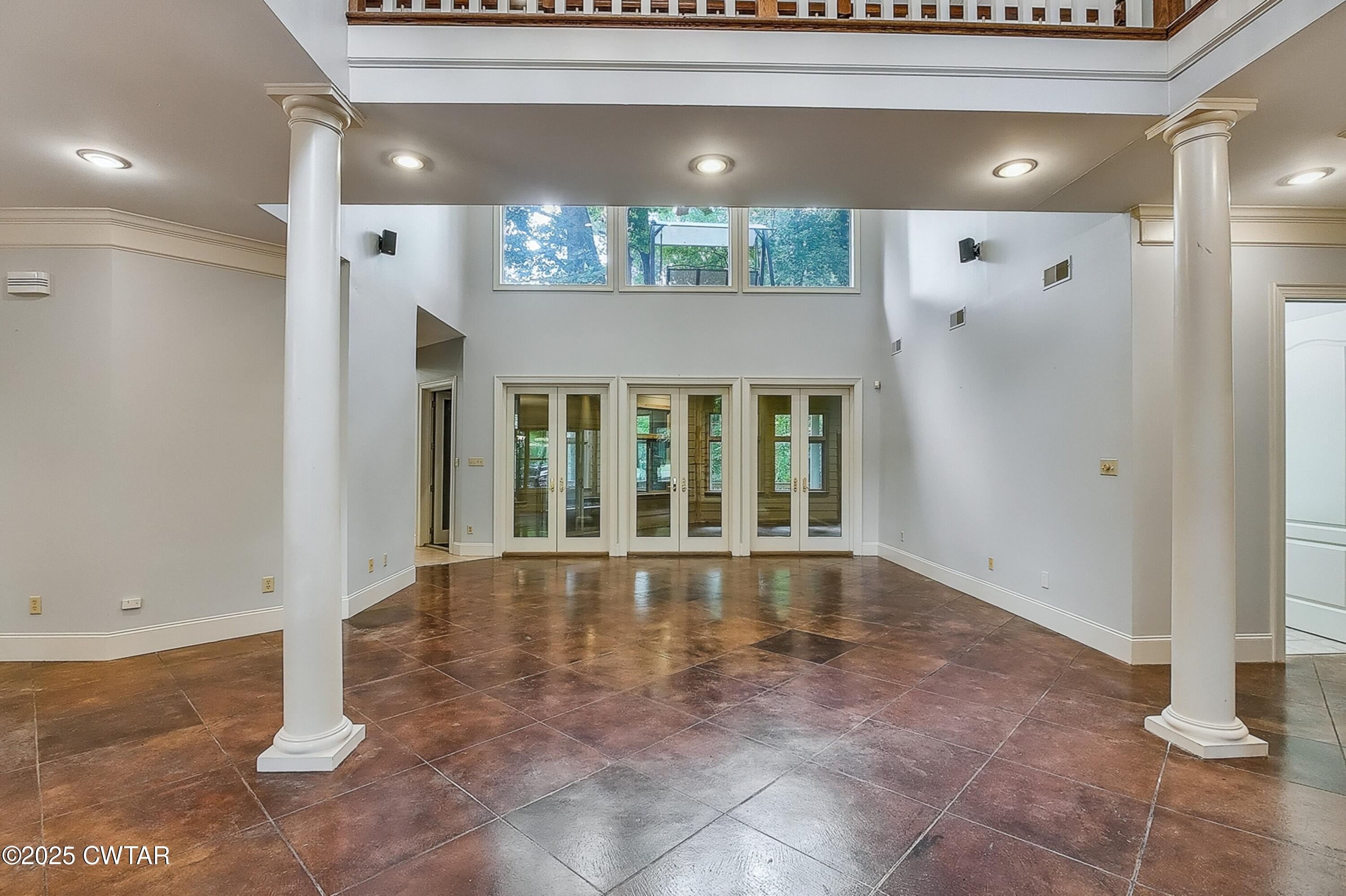 26 Bridlepath Drive Jackson, TN 38305 - Photo 2 of 53 a view of an entryway