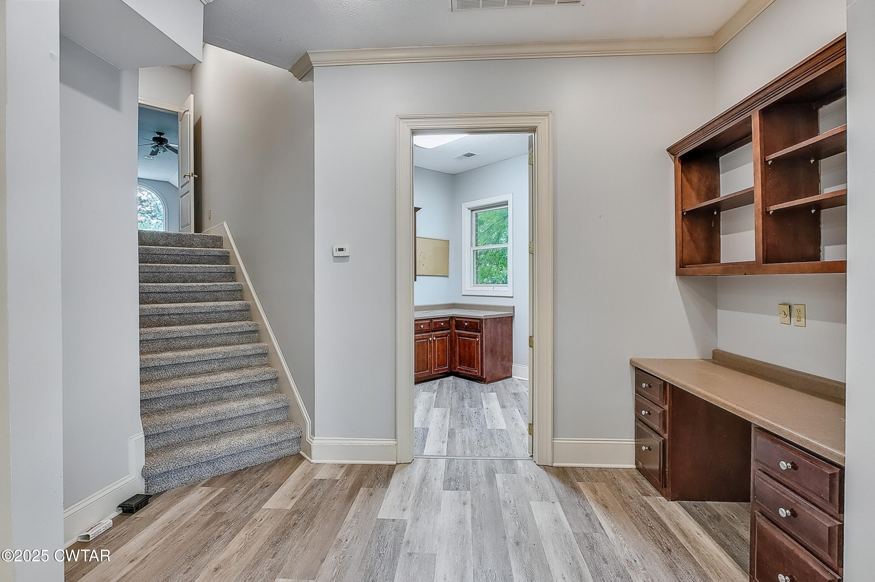 26 Bridlepath Drive Jackson, TN 38305 - Photo 24 of 53 a view of a kitchen from the hallway