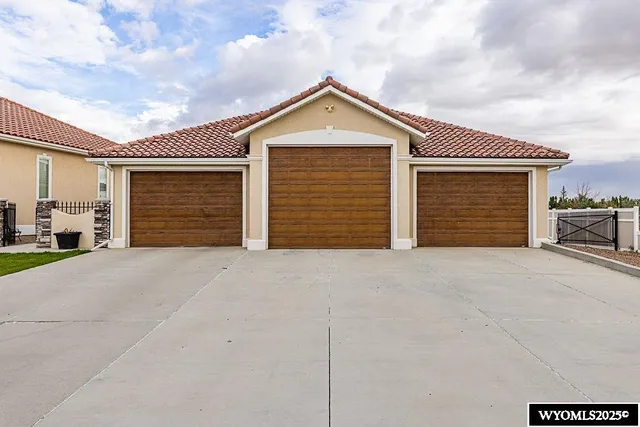 $928,000 | 2851 Mustang Drive, Rock Springs, WY 82901