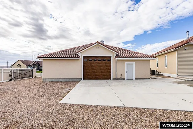 $928,000 | 2851 Mustang Drive, Rock Springs, WY 82901