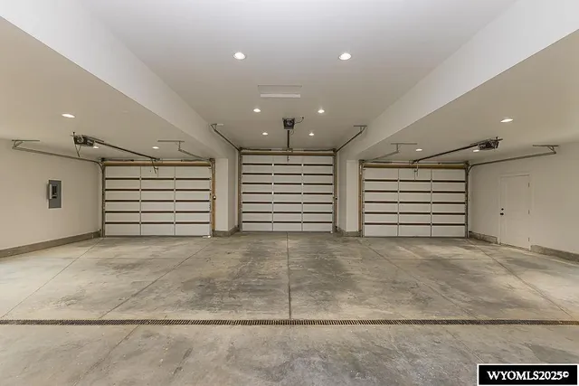 $928,000 | 2851 Mustang Drive, Rock Springs, WY 82901