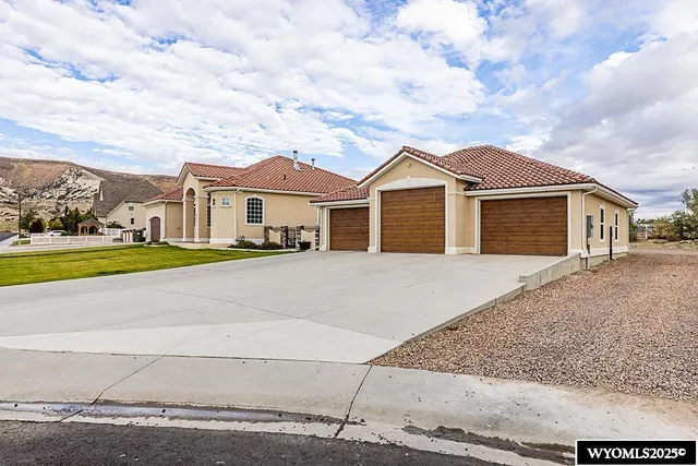 $928,000 | 2851 Mustang Drive, Rock Springs, WY 82901