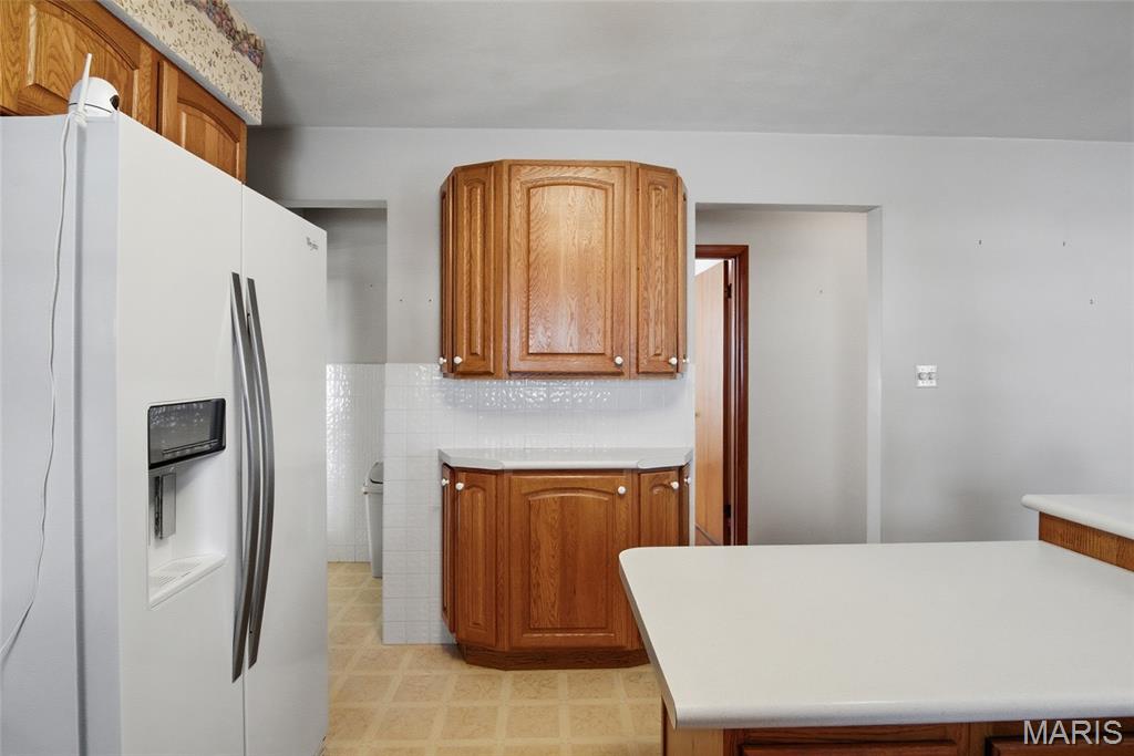 232 Gilmore Lake Road Columbia, IL 62236 - Photo 12 of 52