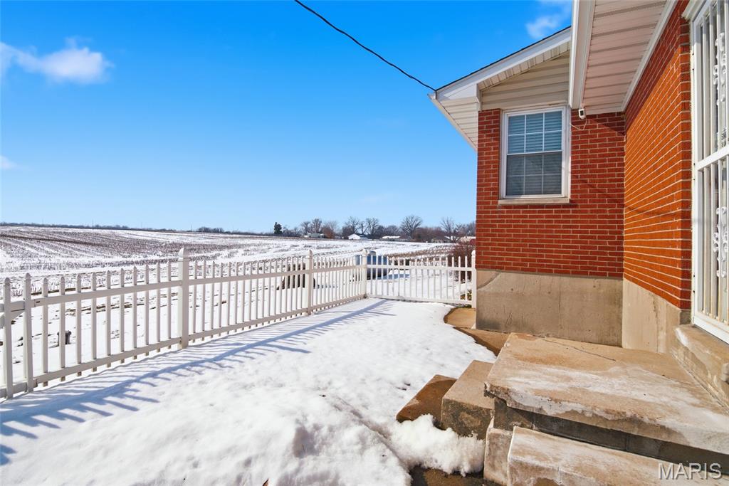 232 Gilmore Lake Road Columbia, IL 62236 - Photo 38 of 52