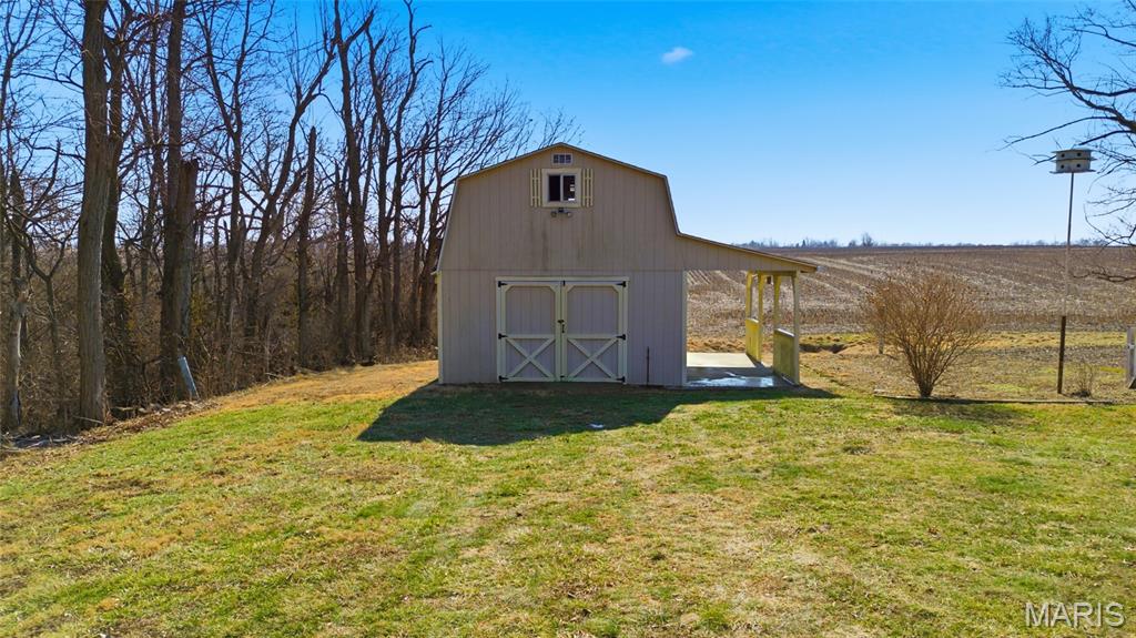 232 Gilmore Lake Road Columbia, IL 62236 - Photo 41 of 57