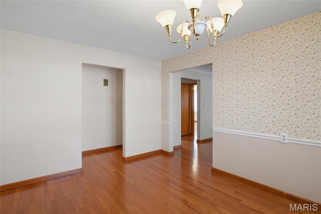 232 Gilmore Lake Road Columbia, IL 62236 - Photo 8 of 52