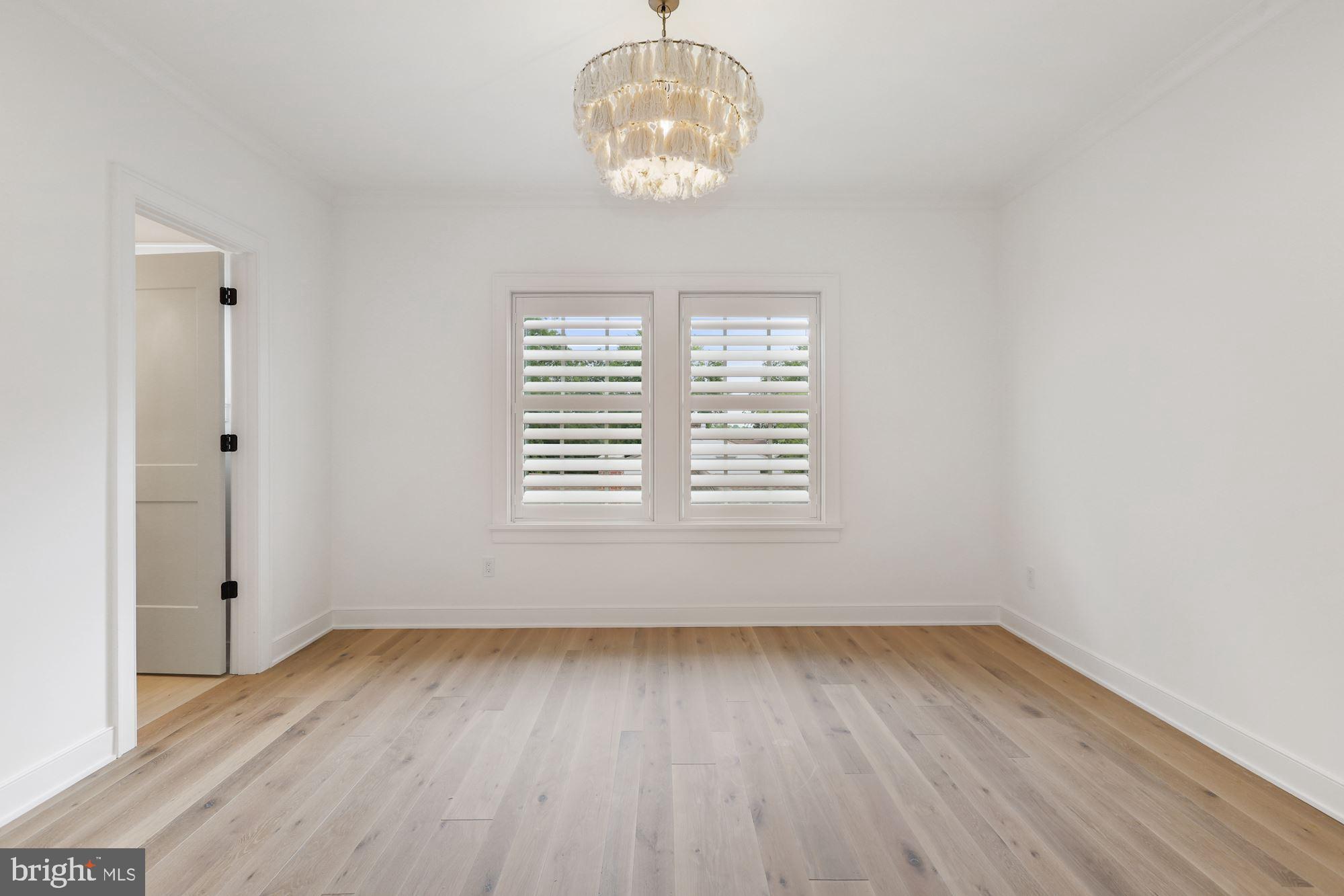 5703 Ridgefield Road Bethesda, MD 20816 - Photo 30 of 38 Bedroom 4