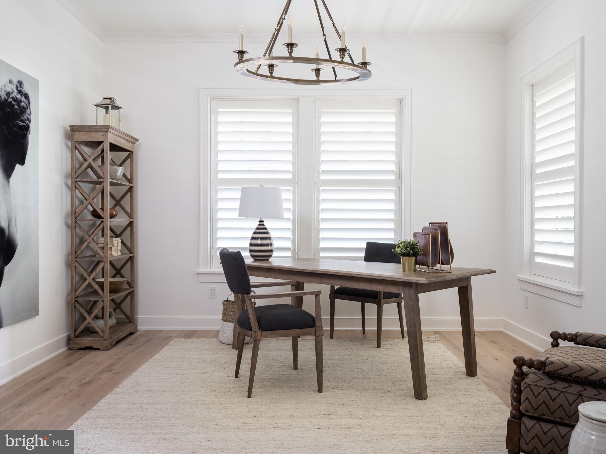 5703 Ridgefield Road Bethesda, MD 20816 - Photo 10 of 38 Library