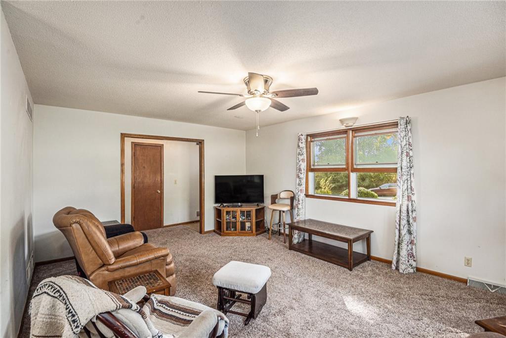 19925 South Ridgely Road Edgerton, MO 64444 - Photo 12 of 42