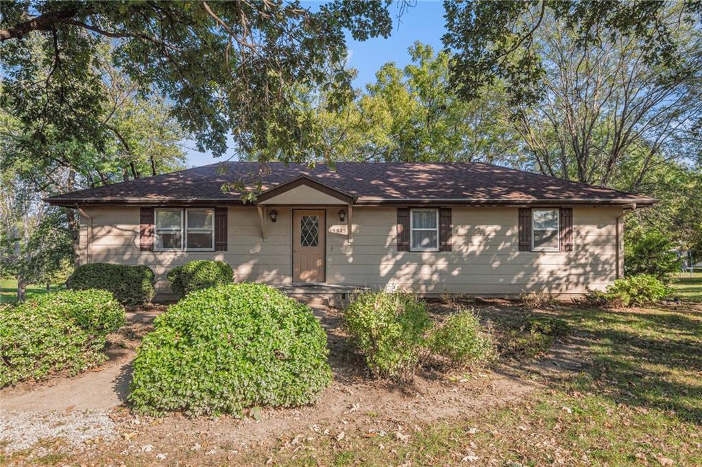 19925 South Ridgely Road Edgerton, MO 64444 - Photo 2 of 42