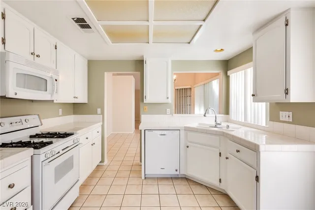 $1,895 | 324 Cavalla Street, Henderson, NV 89074