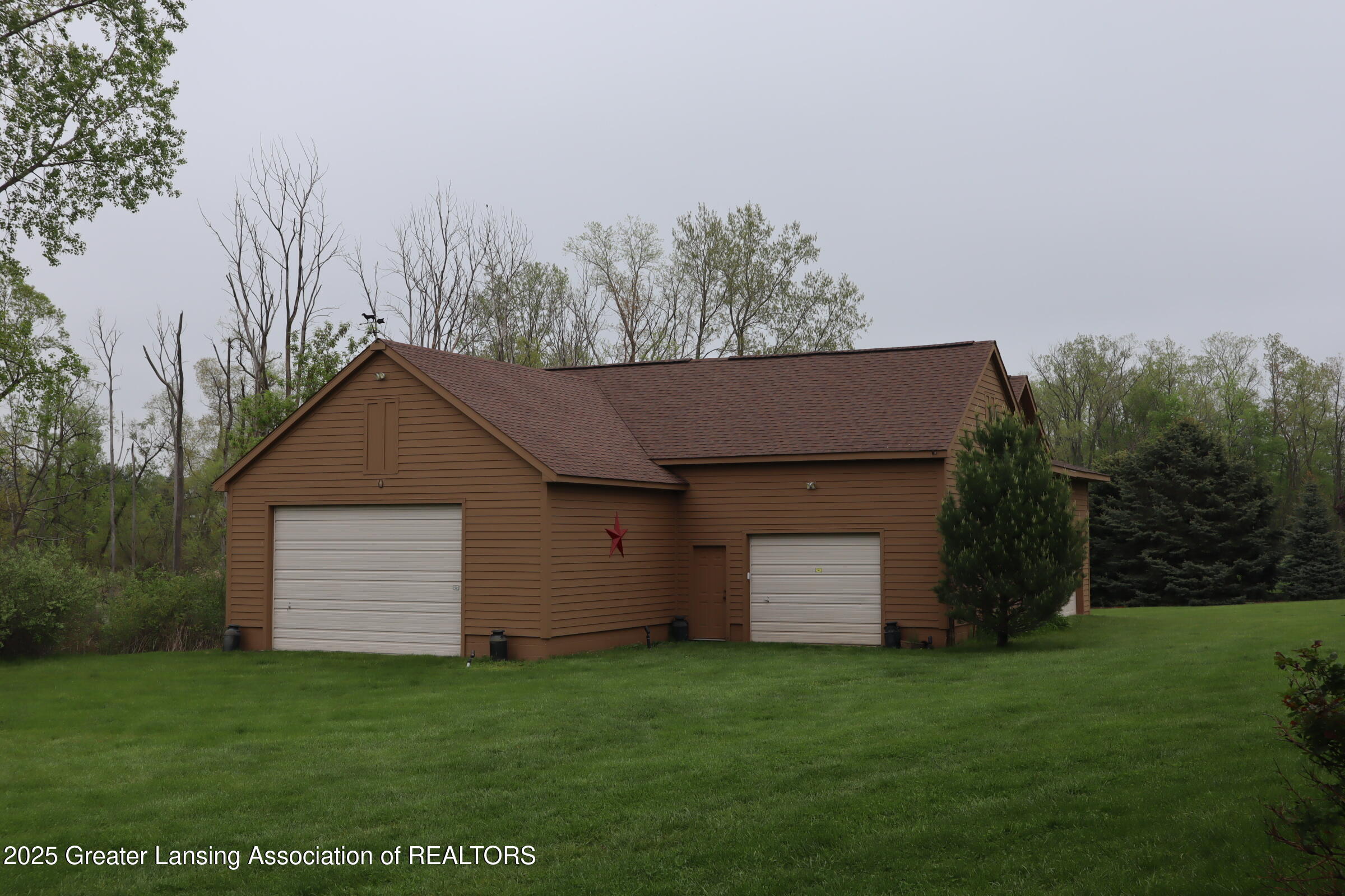 5565 Holt Road Holt, MI 48842 - Photo 10 of 36 Holt rd 2