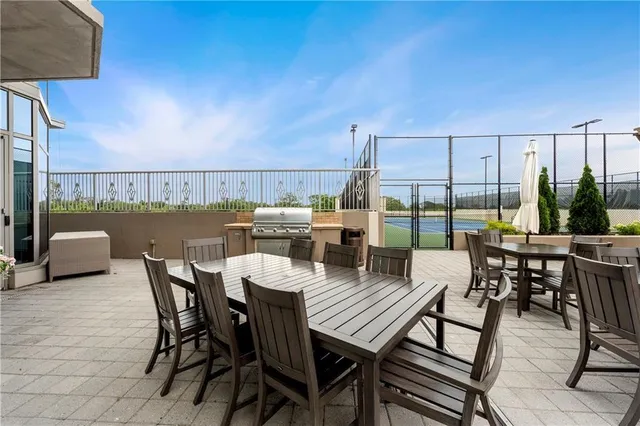 a view of a tennis court