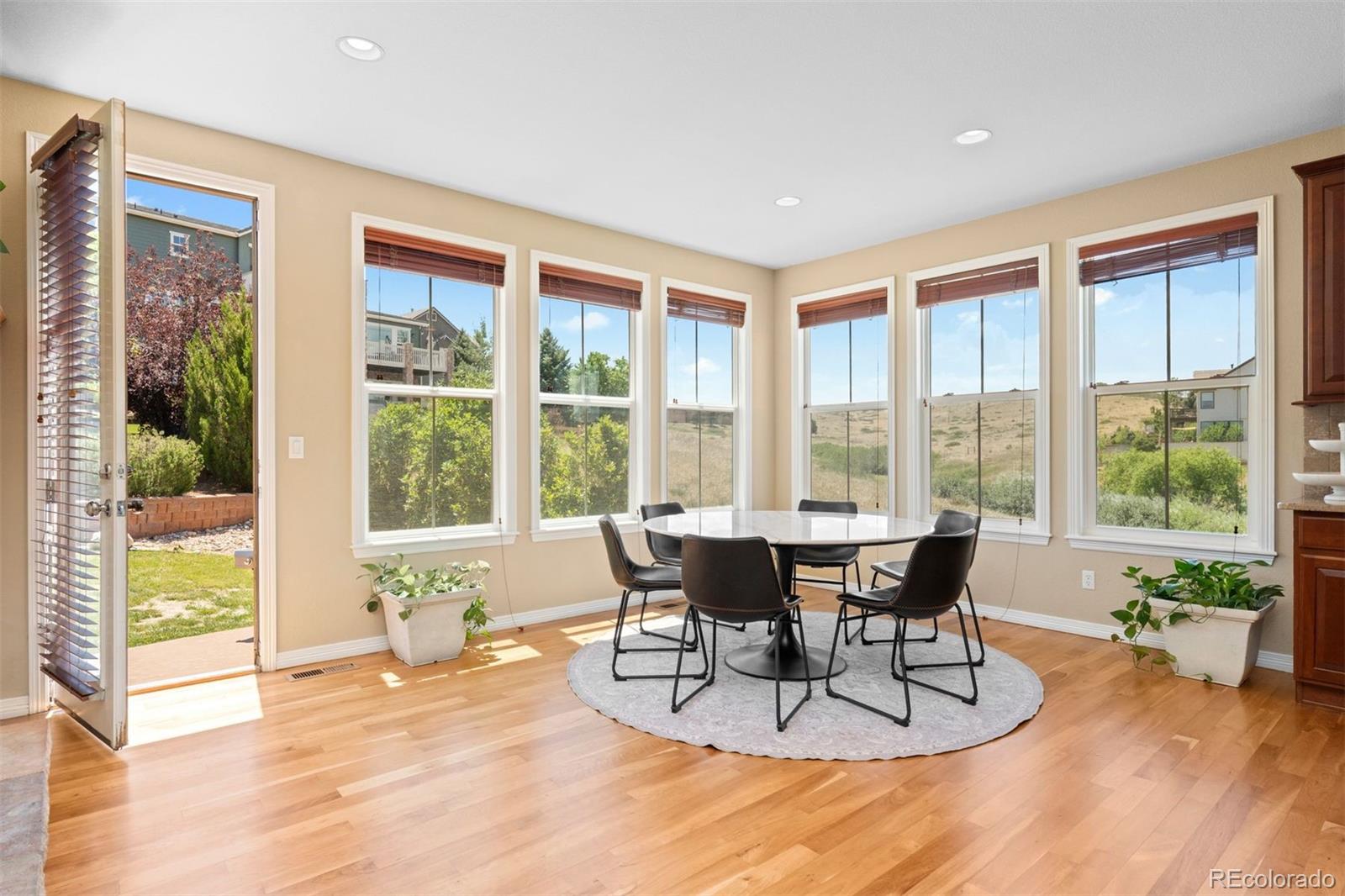 3860 Fairbrook Point Highlands Ranch, CO 80130 - Photo 14 of 42