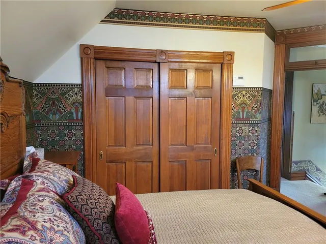 $475,000 | 401 South Harrison Street, Olathe, KS 66061