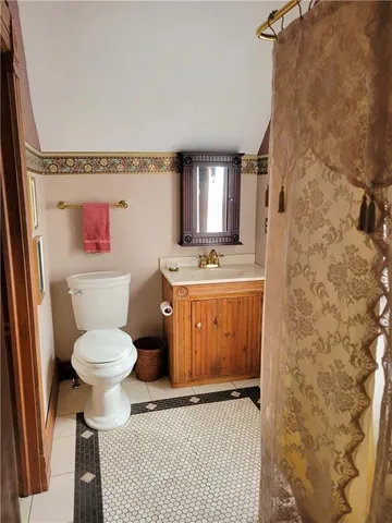 $475,000 | 401 South Harrison Street, Olathe, KS 66061