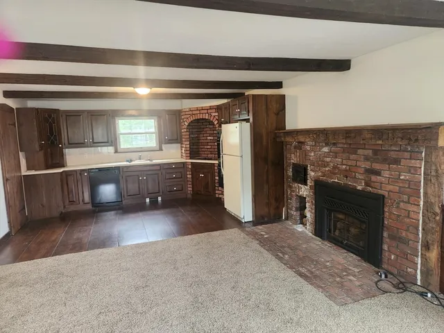 $2,350 | 285 Main Street, Unit 1, Spencer, MA 01562