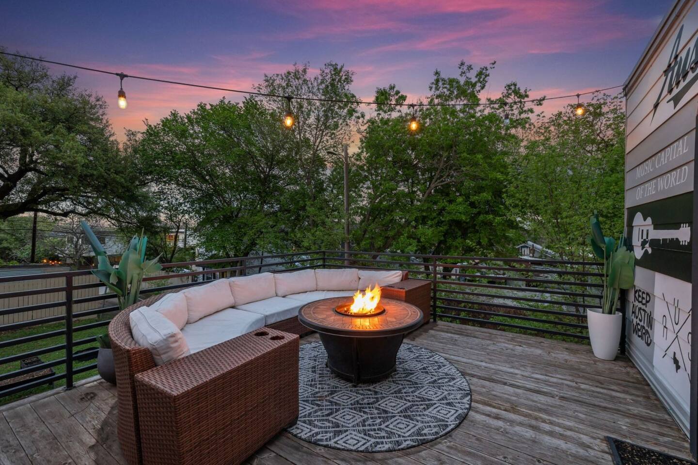 2311 East 8th Street, Unit 2 Austin, TX 78702 - Photo 27 of 37
