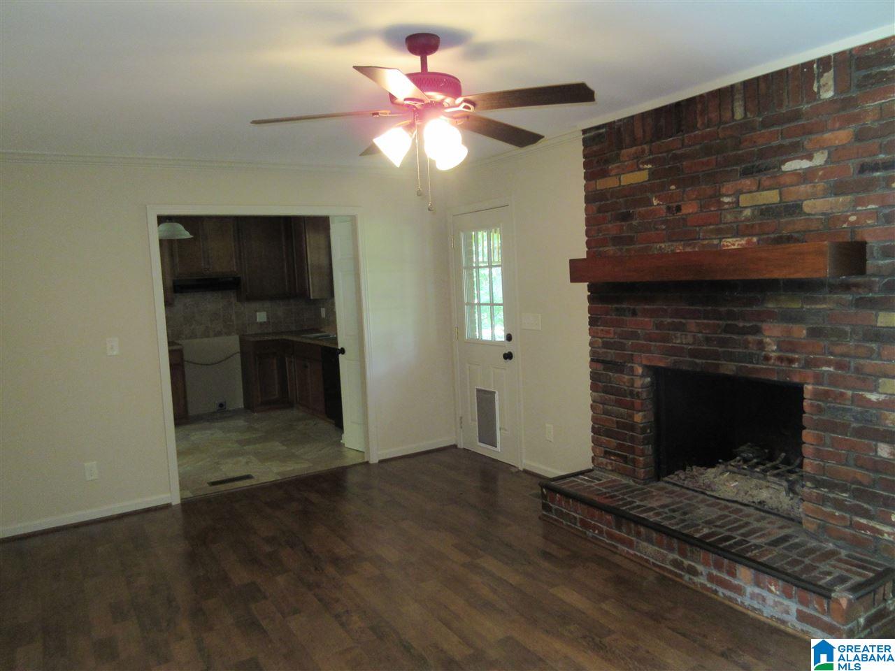 124 Hickory Street Alabaster, AL 35114 - Photo 7 of 27