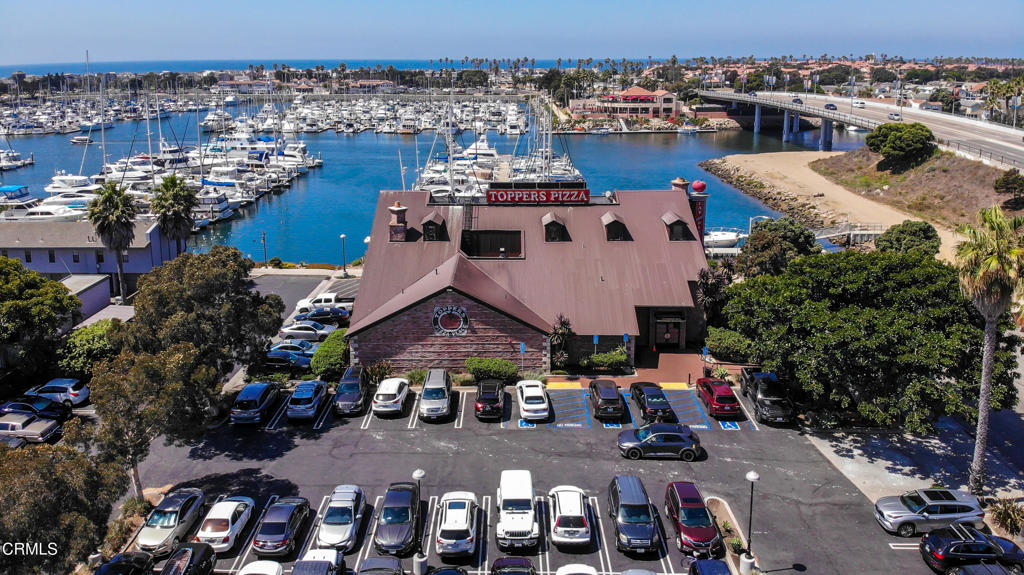 3101 Peninsula Road, Unit 121 Oxnard, CA 93035 - Photo 52 of 54 Local restaurants