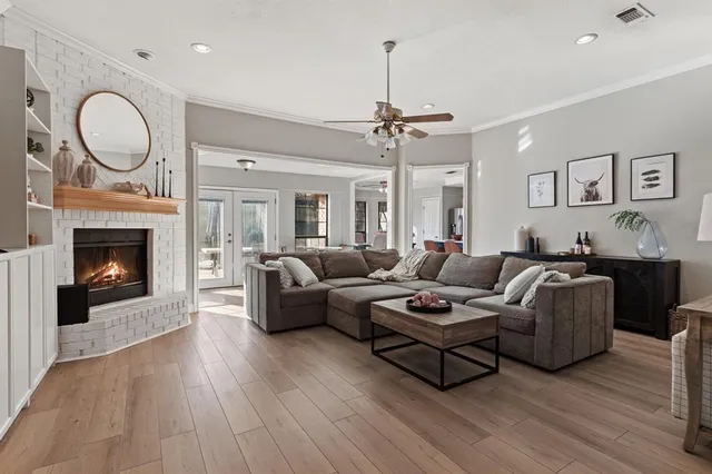 $360,000 | 1008 Oak Valley Road, Burleson, TX 76028