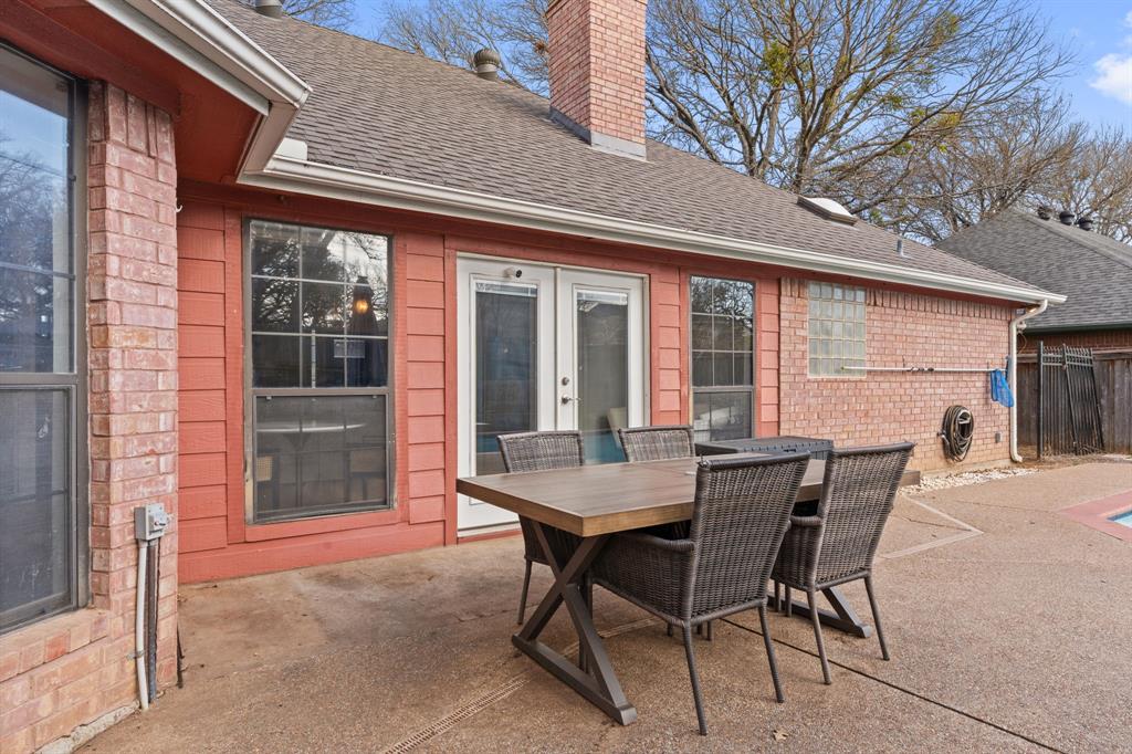 1008 Oak Valley Road Burleson, TX 76028 - Photo 22 of 30