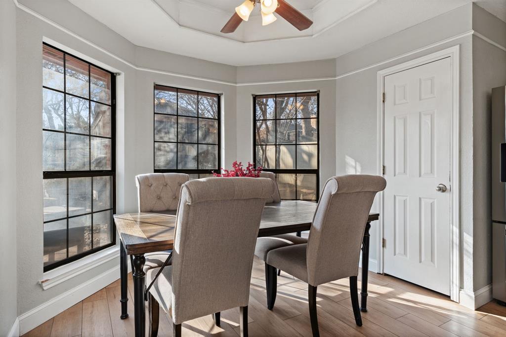 1008 Oak Valley Road Burleson, TX 76028 - Photo 9 of 30