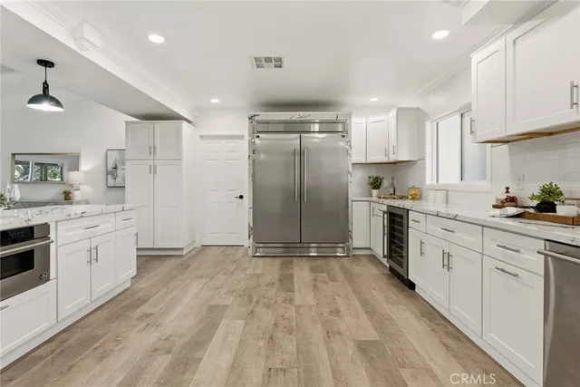 $2,250,000 | 6020 Neddy Avenue, Woodland Hills, CA 91367