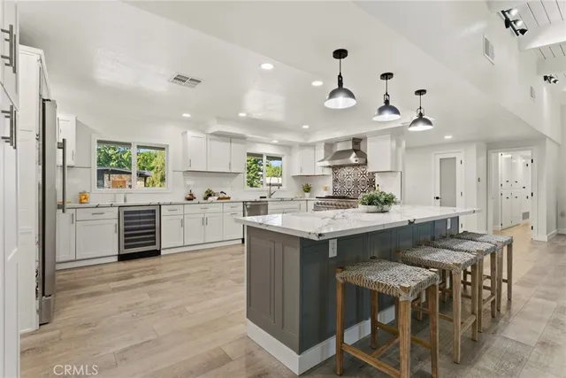 $2,250,000 | 6020 Neddy Avenue, Woodland Hills, CA 91367