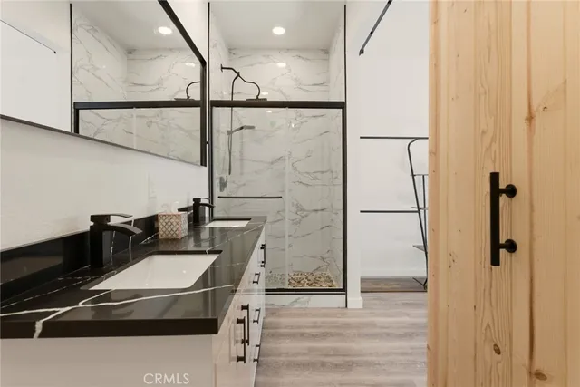 $2,250,000 | 6020 Neddy Avenue, Woodland Hills, CA 91367