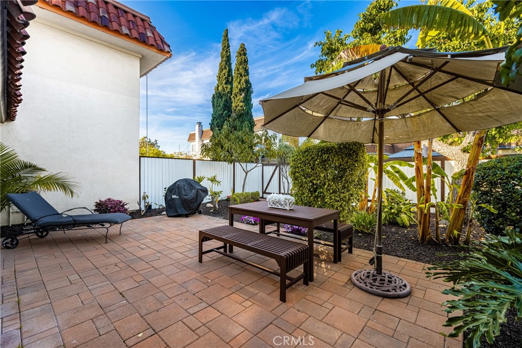 96 Seton Road Irvine, CA 92612 - Photo 32 of 51 a view of a backyard with sitting area and furniture