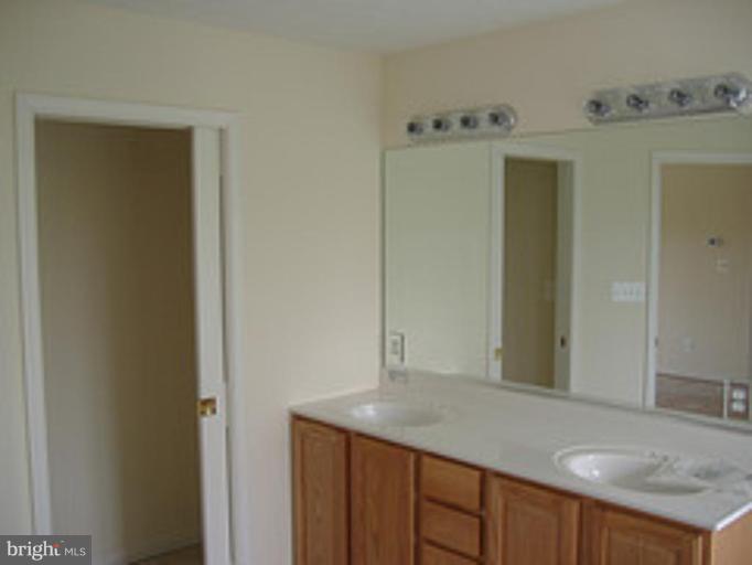 21025 Gunpowder Road Manchester, MD 21102 - Photo 22 of 30 Bath #1