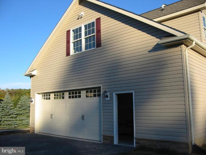 21025 Gunpowder Road Manchester, MD 21102 - Photo 6 of 30 Garage 2
