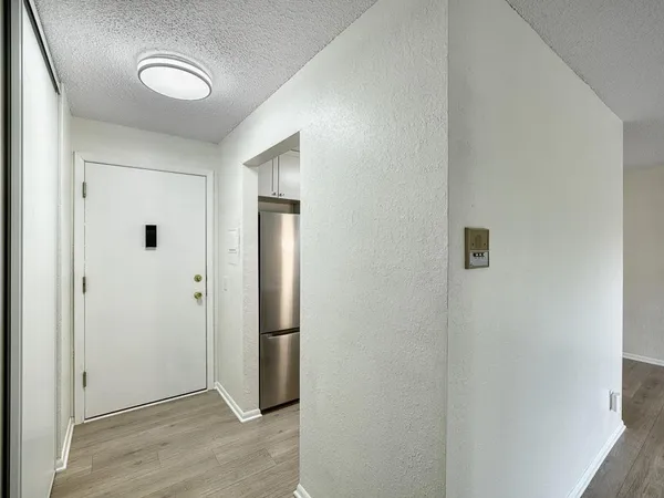 $129,000 | 14630 Garrett Avenue, Unit 503, Apple Valley, MN 55124