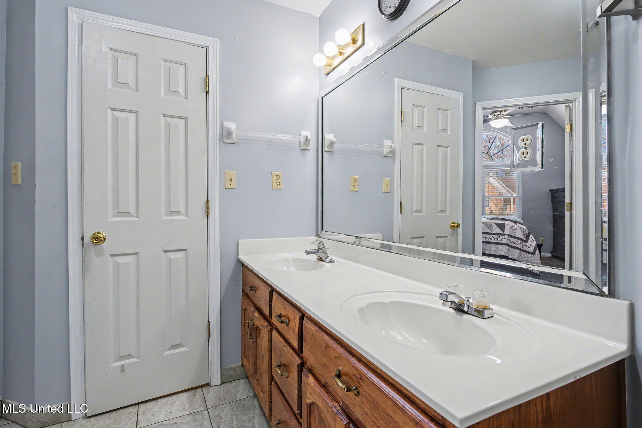 6933 Margaret Way Walls, MS 38680 - Photo 17 of 32 16-web-or-mls-6933 Margaret Way-16