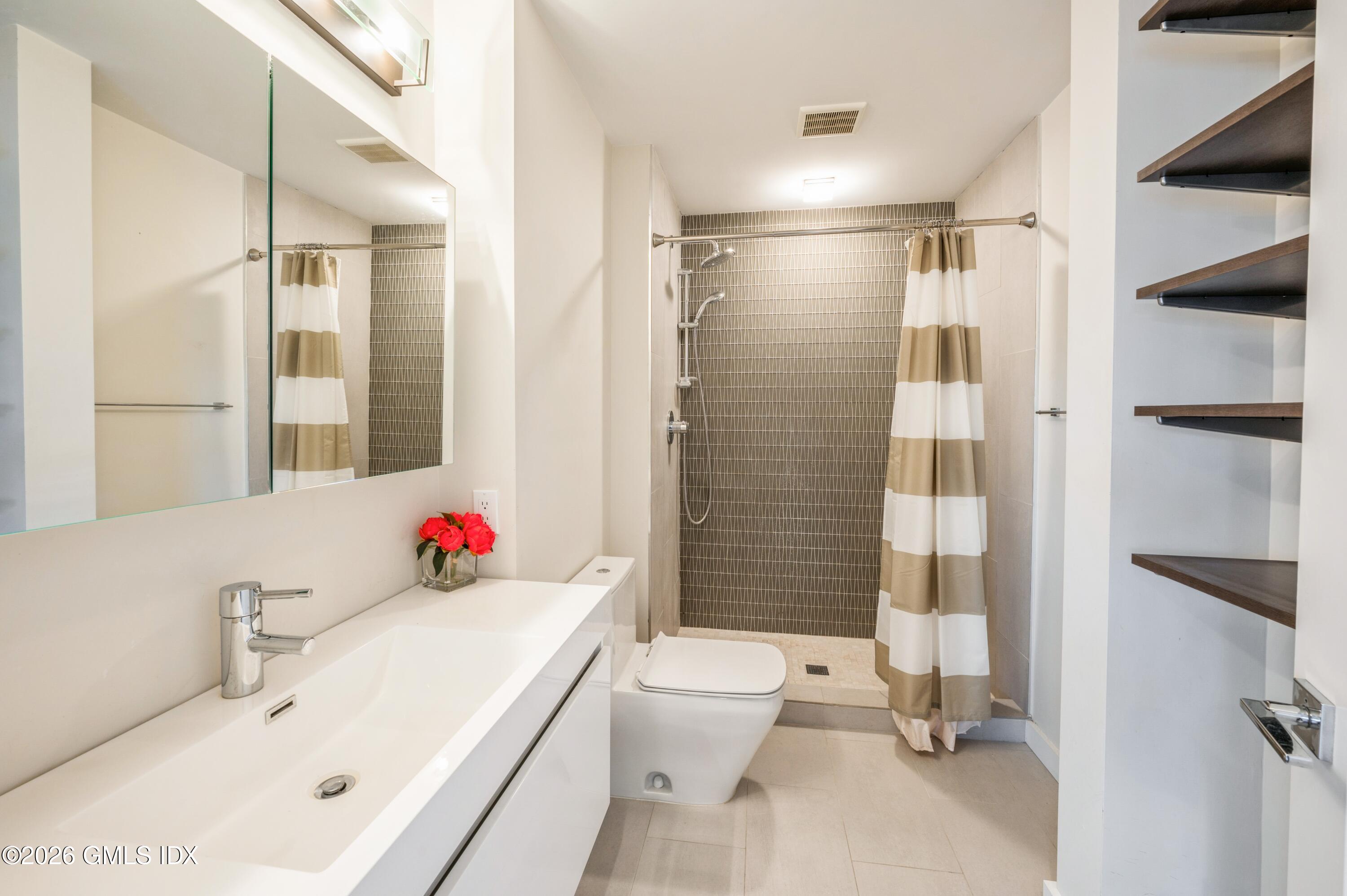 11 River Road, Unit 112 Cos Cob, CT 06807 - Photo 15 of 33 16_11RiverRd_112_2023_HiRes