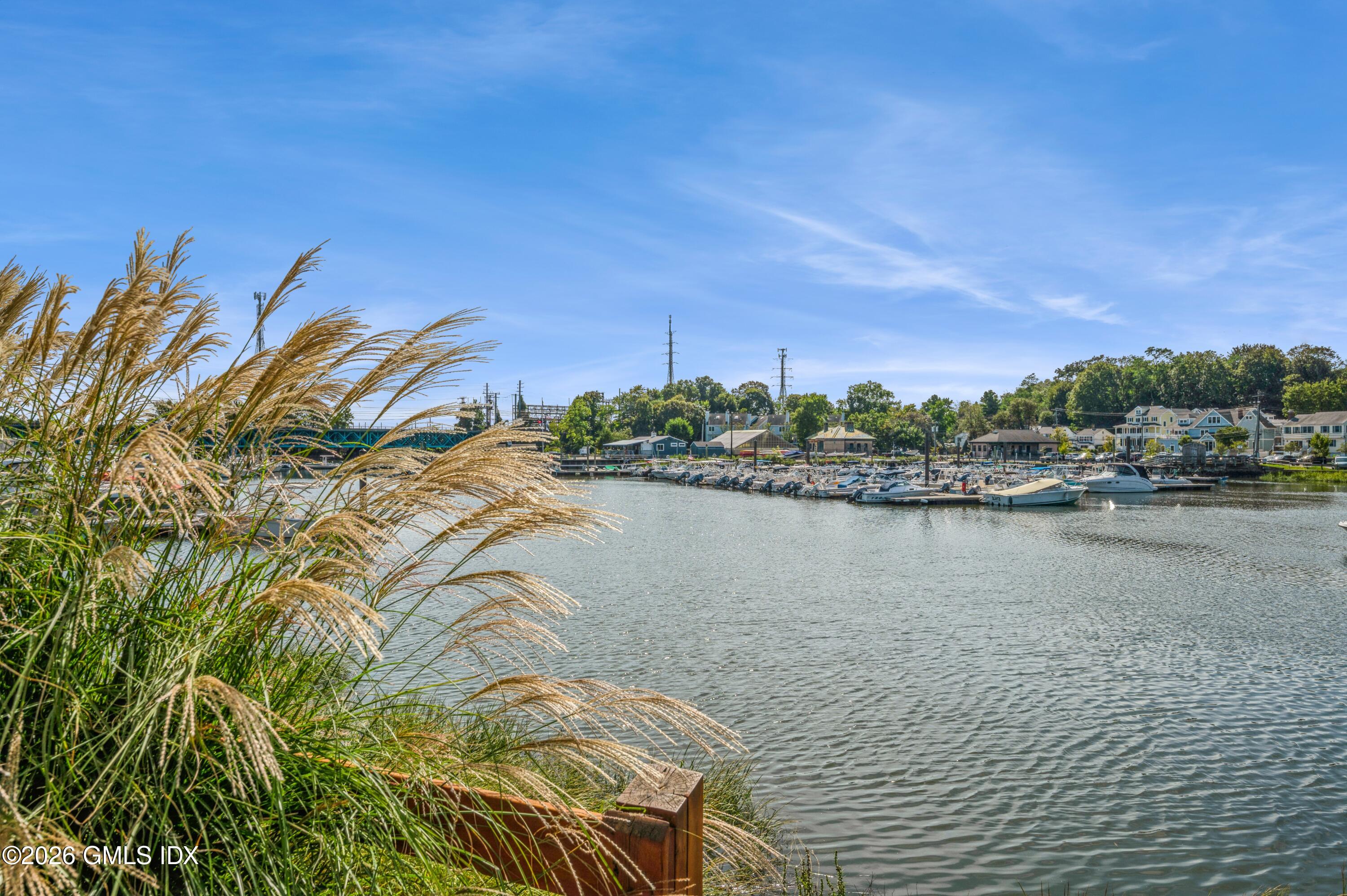 11 River Road, Unit 112 Cos Cob, CT 06807 - Photo 20 of 33 25_11RiverRd_112_2033_HiRes