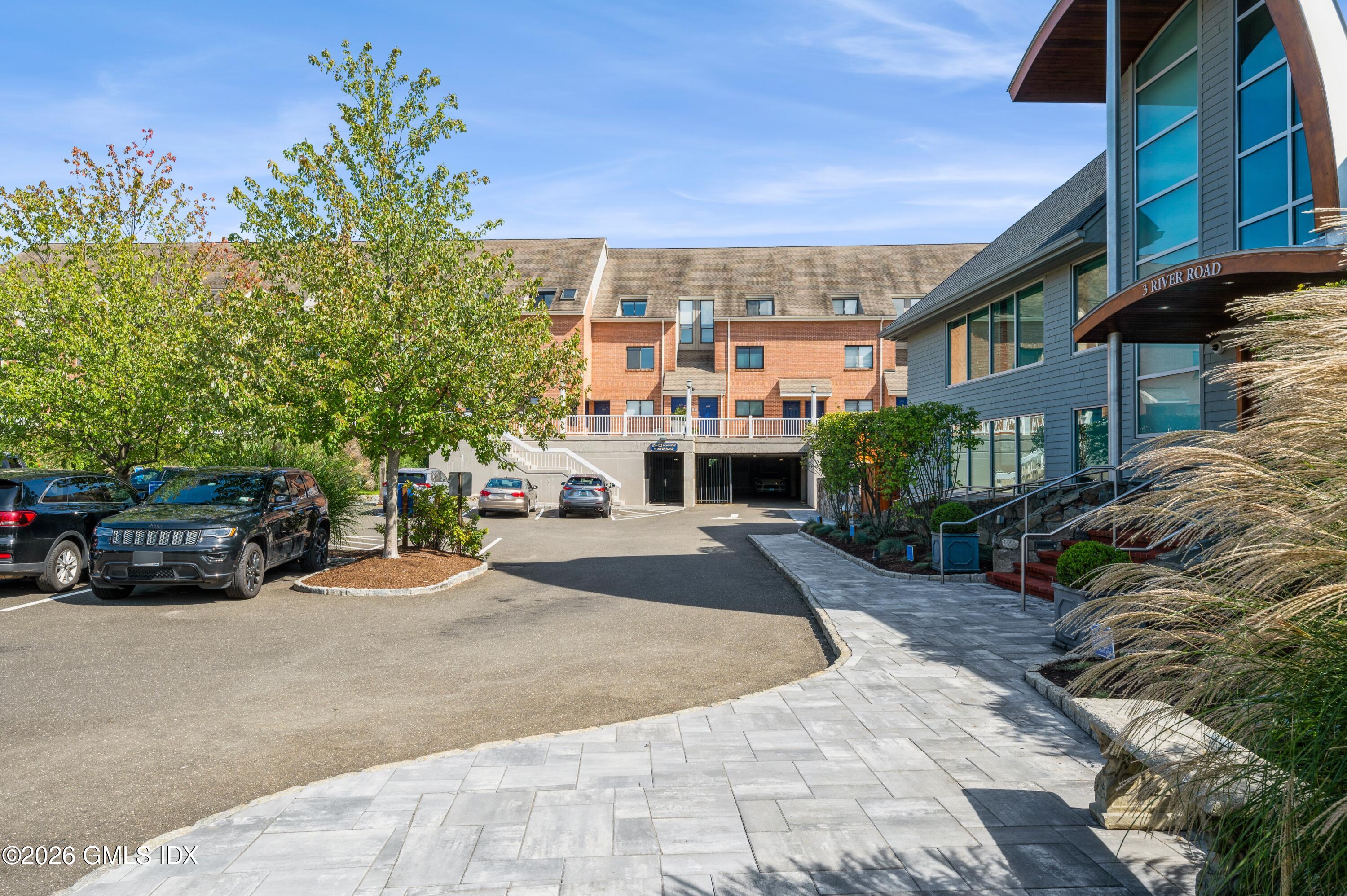 11 River Road, Unit 112 Cos Cob, CT 06807 - Photo 21 of 33 26_11RiverRd_112_2034_HiRes