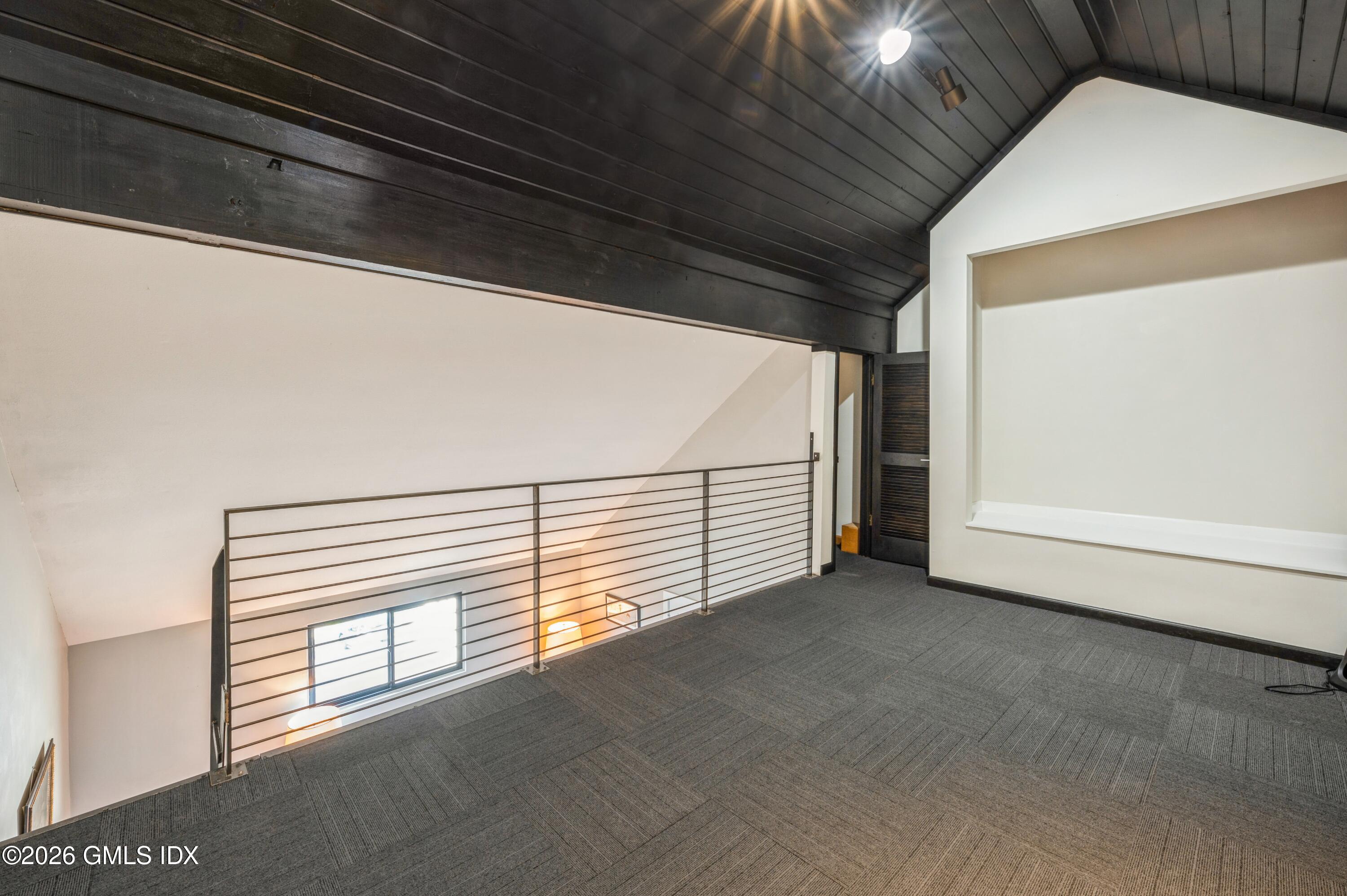 11 River Road, Unit 112 Cos Cob, CT 06807 - Photo 30 of 33 21_11RiverRd_112_2028_HiRes