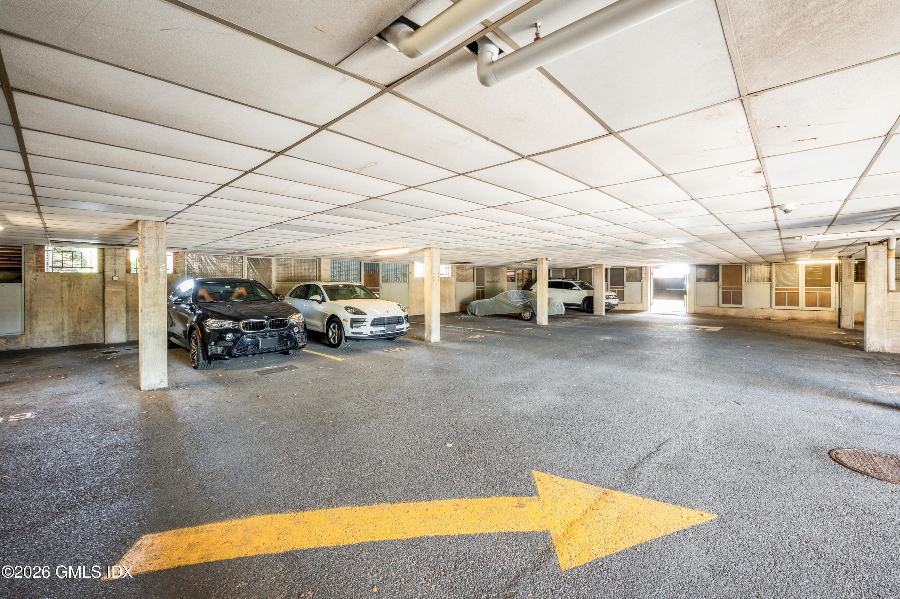 11 River Road, Unit 112 Cos Cob, CT 06807 - Photo 31 of 33 23_11RiverRd_112_2031_HiRes