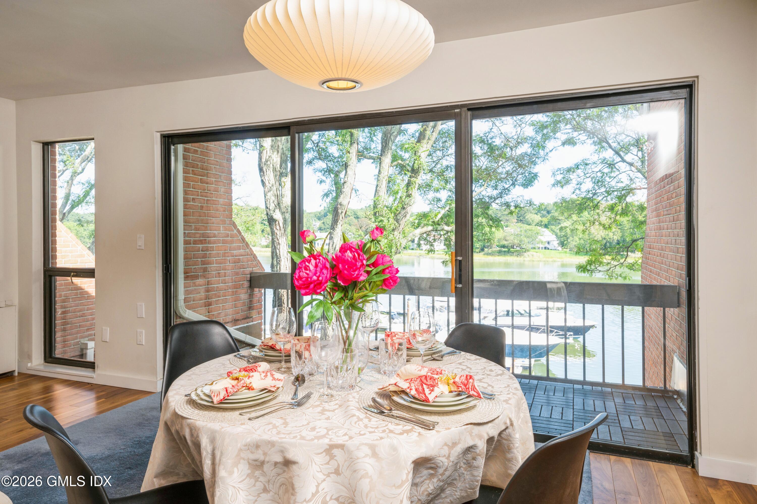 11 River Road, Unit 112 Cos Cob, CT 06807 - Photo 10 of 33 07_11RiverRd_112_2009_HiRes