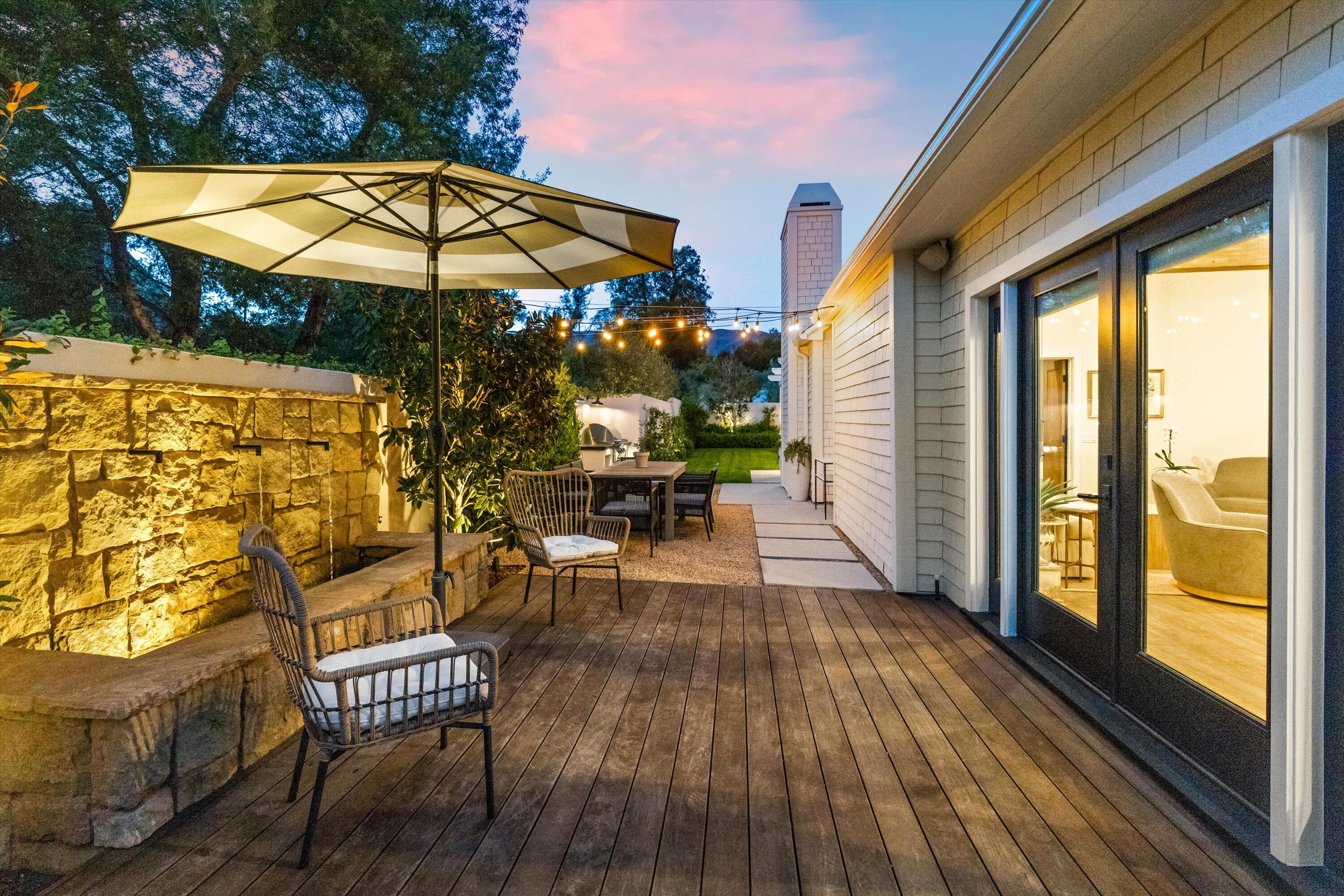 1152 Hill Road Santa Barbara, CA 93108 - Photo 20 of 22 Outdoor Fountain